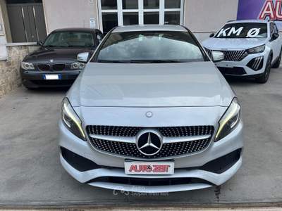 Mercedes-Benz Classe A A 220 d AMG Automatic Premium Grigio usata Castellana Grotte
