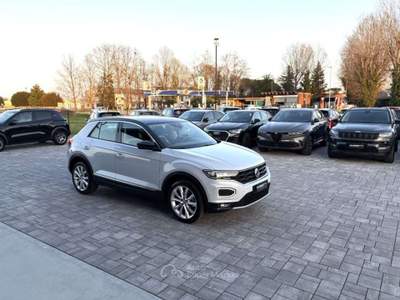 Volkswagen T-Roc 1.5 TSI Advanced BlueMotion Technology Bianco usata Russi