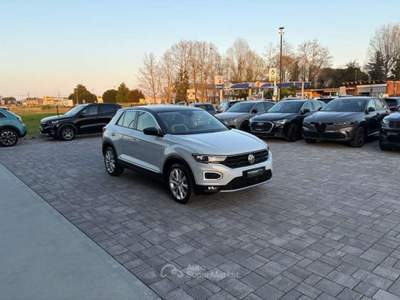 Volkswagen T-Roc 1.5 TSI Advanced BlueMotion Technology Bianco usata Russi