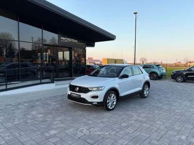 Volkswagen T-Roc 1.5 TSI Advanced BlueMotion Technology Bianco usata Russi
