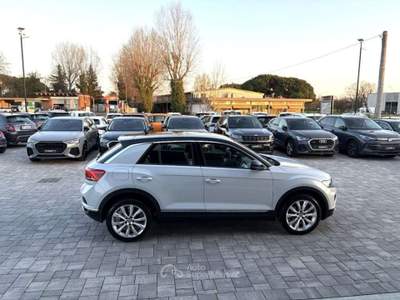Volkswagen T-Roc 1.5 TSI Advanced BlueMotion Technology Bianco usata Russi