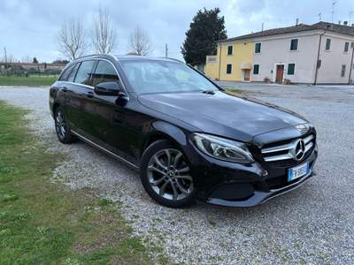 Mercedes-Benz Classe C 200D SPORT ADATTA A NEOPATENTATI Nero usata Cascina