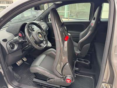 Abarth 695 695 1.4 t-jet Competizione 180cv auto Nero usata Pomezia