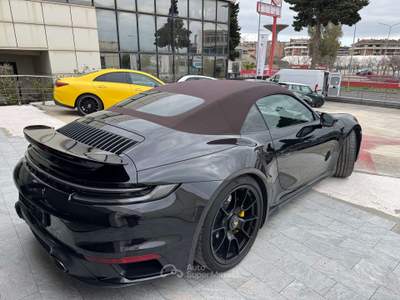 Porsche 911 911 VIII Carrera 992 Cabrio Cabrio 3.7 TurboS auto Nero usata Pomezia