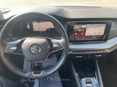 Skoda Octavia EVO SCR 150 CV DSG Wagon Executive Bianco usata Casalgrande