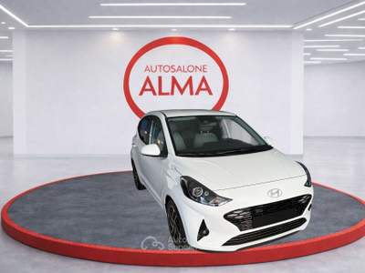 Hyundai i10 1.0 MPI A/T Prime Bianco usata Castellanza