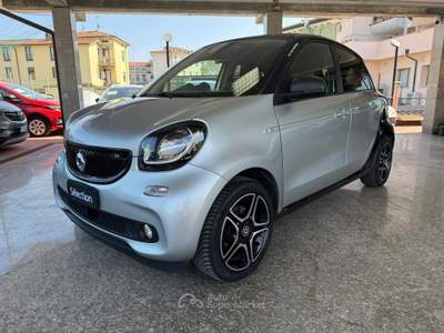 Smart ForFour 0.9 T 90CV Passion Twinamic , CAMBIO AUT - TETTO Grigio usata Desenzano del Garda