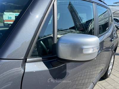 Jeep Renegade Renegade 1.5 turbo t4 mhev Limited 2wd 130cv dct Blu/Azzurro usata Milano