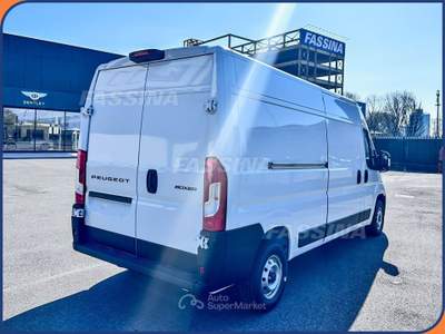 Peugeot Boxer Boxer 35 2.2 L2H2 Furgone diesel S&S 140cv Bianco usata Milano
