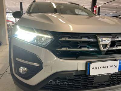 Dacia Jogger Jogger 1.0 TCe GPL Extreme UP Grigio usata Como
