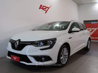 Renault Mégane Megane Sporter 1.5 blue dci Business 115cv #NAVIGATORE#CARPLAY# Bianco usata VILLORBA