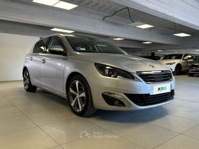 Peugeot 308 Allure 1.6 8v e-HDi 115cv S&S FAP Grigio usata Milano