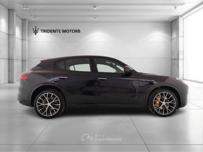 Maserati Levante 2.0 MHEV Modena AWD Auto Nero usata Padova