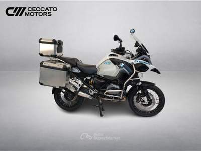 BMW Serie 5 518i Adventure Abs my14 Bianco usata Padova