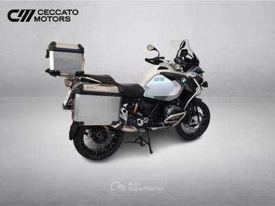 BMW Serie 5 518i Adventure Abs my14 Bianco usata Padova