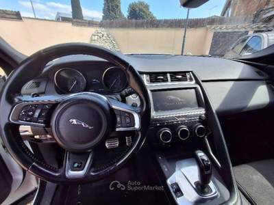Jaguar E-Pace AWD R-Dynamic HSE Bianco usata Ladispoli