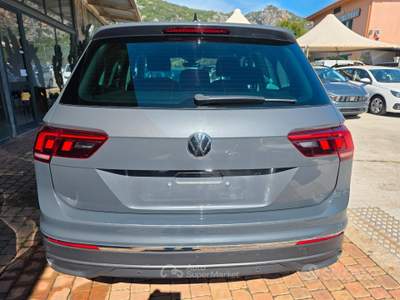 Volkswagen Tiguan SCR DSG Elegance usata SINISCOLA
