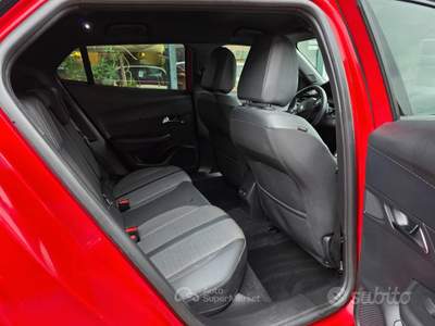Peugeot 2008 S&S EAT8 Allure usata SINISCOLA
