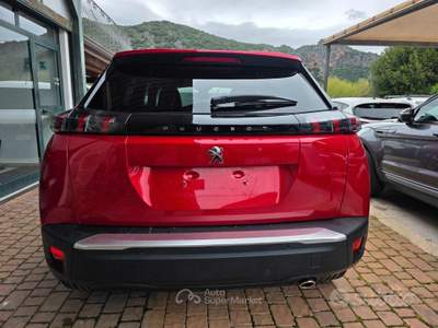 Peugeot 2008 S&S EAT8 Allure usata SINISCOLA