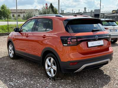 Volkswagen T-Cross 1.5 tsi Style 150cv dsg Rosso usata San Pietro in Gu