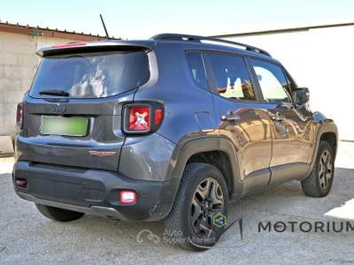 Jeep Renegade 2.0 Mjt 170CV 4WD  Trailhawk Grigio usata Tricase
