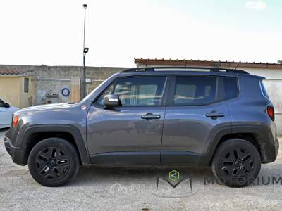 Jeep Renegade 2.0 Mjt 170CV 4WD  Trailhawk Grigio usata Tricase