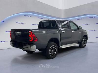 Toyota Hilux Hilux 2.4 D-4d A/T 4wd 4 Porte Double Cab Executive Grigio usata Cassola