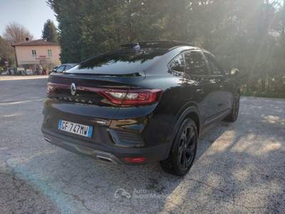 Renault Arkana 1.6 Hybrid E-TECH R.S. LINE Nero usata Bagni di Lucca