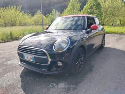 MINI One 1.5 One 75 CV Nero usata Bagni di Lucca