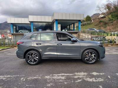 Volkswagen Tiguan 2.0 TDI 110KW SCR Life DSG Grigio usata Bagni di Lucca