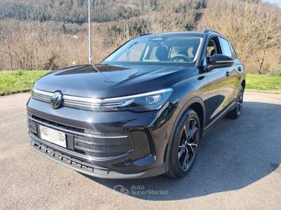 Volkswagen Tiguan 2.0 TDI 110KW SCR Life DSG Nero usata Bagni di Lucca
