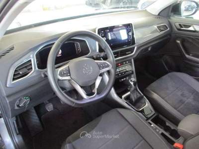 Volkswagen T-Roc T-Roc 1.0 tsi Style 110cv Argento usata Fossano