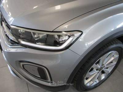 Volkswagen T-Roc T-Roc 1.0 tsi Style 110cv Argento usata Fossano
