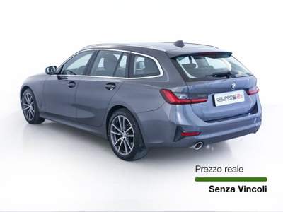 BMW Serie 3 320d 320 d 48V xDrive Touring Advantage Cerchi 18''/CarPlay Grigio usata Feltre