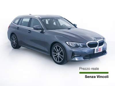 BMW Serie 3 320d 320 d 48V xDrive Touring Advantage Cerchi 18''/CarPlay Grigio usata Feltre