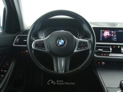 BMW Serie 3 320d 320 d 48V xDrive Touring Advantage Cerchi 18''/CarPlay Grigio usata Feltre