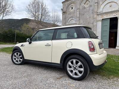 MINI Cooper 1.6 D Cooper ok NEOPATENTATI Beige usata Cascina