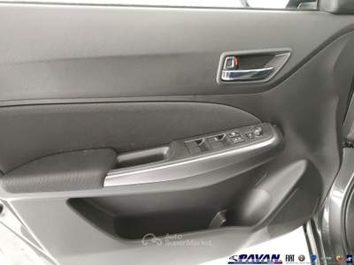 Suzuki Swift 1.2 Hybrid Top Grigio usata Piove di Sacco
