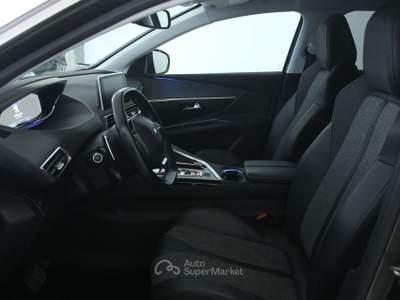 Peugeot 3008 3008 BlueHDi 130 S&S EAT8 Allure Verde usata Feltre