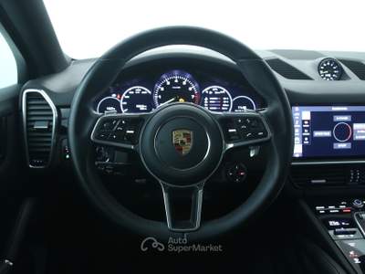Porsche Cayenne Cayenne Coupé 3.0 V6 E-Hybrid  Cerchi 21''/Pack Sport Design nero Grigio usata Feltre