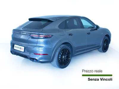Porsche Cayenne Cayenne Coupé 3.0 V6 E-Hybrid  Cerchi 21''/Pack Sport Design nero Grigio usata Feltre