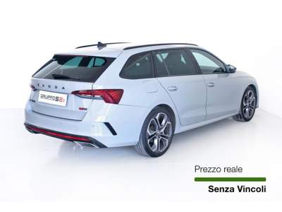 Skoda Octavia 2.0 TDI EVO SCR 200 CV DSG Wagon RS Grigio Nardò Grigio usata Feltre