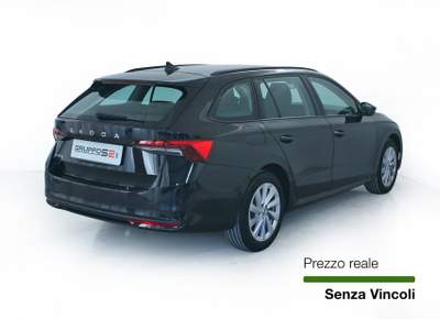 Skoda Octavia 2.0 TDI 150 CV DSG Wagon Executive Nero usata Feltre