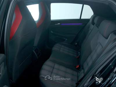 Volkswagen Golf Golf 2.0 TSI 265cv GTI DSG Tetto pano. Fari Matrix Nero usata Feltre