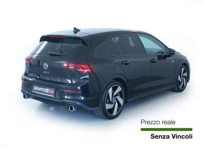 Volkswagen Golf Golf 2.0 TSI 265cv GTI DSG Tetto pano. Fari Matrix Nero usata Feltre