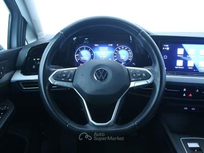 Volkswagen Golf Golf 2.0 TDI 150 CV DSG SCR Life Park Pilot/Fari a LED Argento usata Feltre