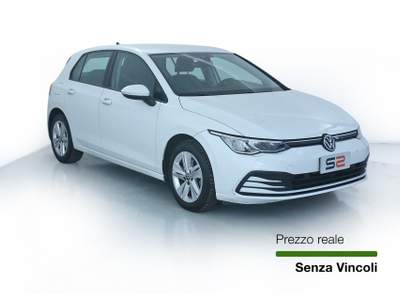 Volkswagen Golf 1.0 eTSI 81kW EVO Life DSG Park Pilot/Park Pilot Bianco usata Feltre