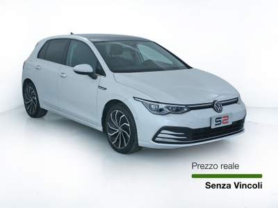 Volkswagen Golf 2.0 TDI Style DSG  Tetto panoramico/Pelle/Fari IQ.Light LED Performance Bianco usata Feltre
