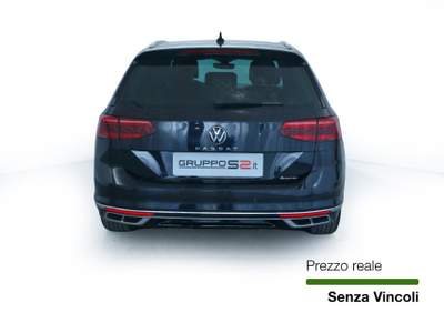 Volkswagen Passat 2.0 TDI SCR 4MOTION R-Line DSG LED MATRIX/R-line interno/Pelle Nero usata Feltre