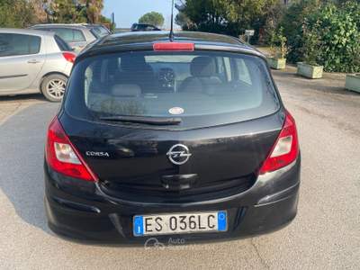 Opel Corsa porte Edition Nero usata Ravenna